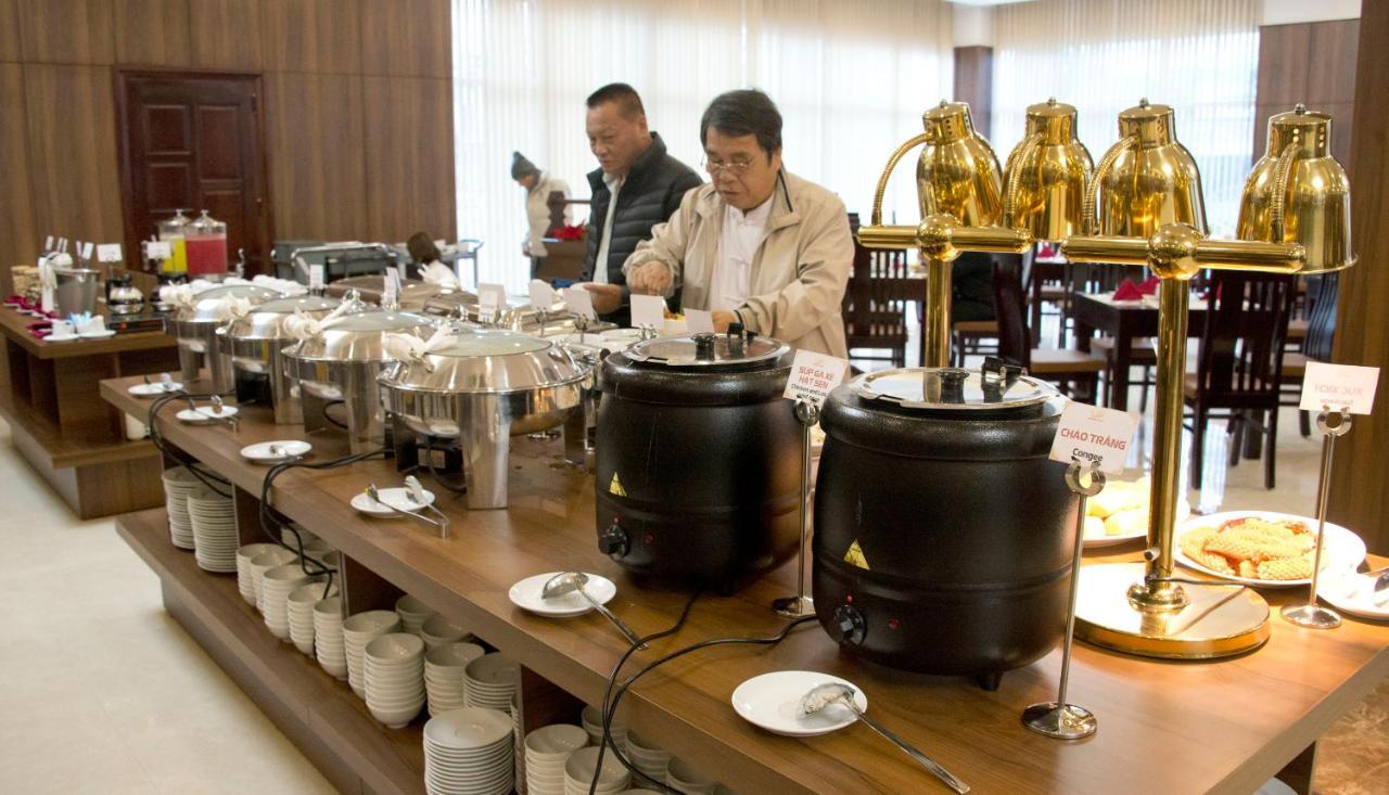 Elephants Hotel Buôn Ma Thuột Esterno foto